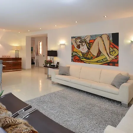 Luxury Apartment Munich City Center